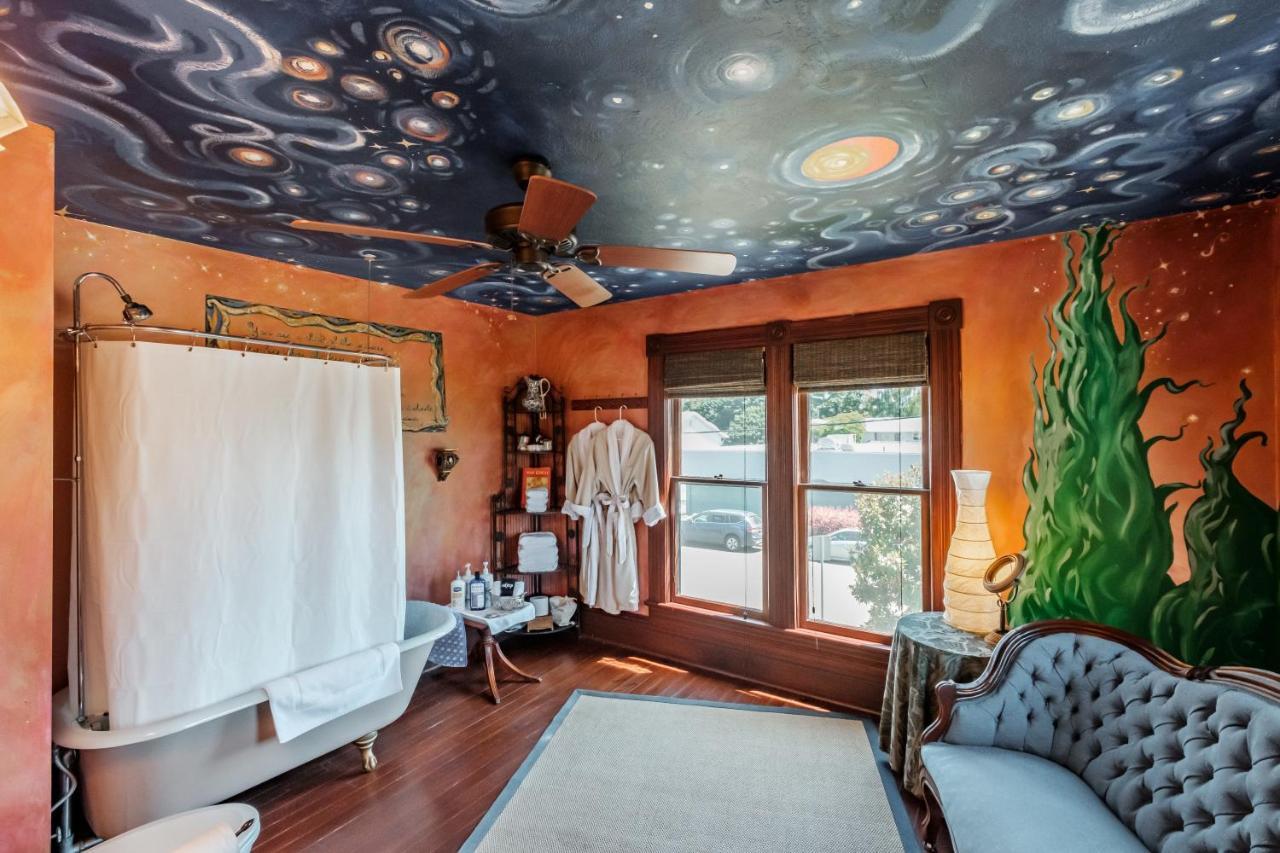 Mamere'S Guest House Monmouth Εξωτερικό φωτογραφία