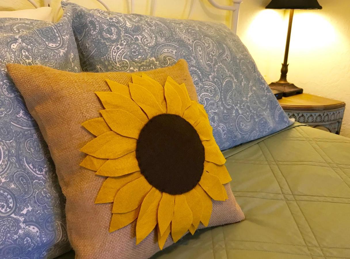 Mamere'S Guest House Monmouth Εξωτερικό φωτογραφία